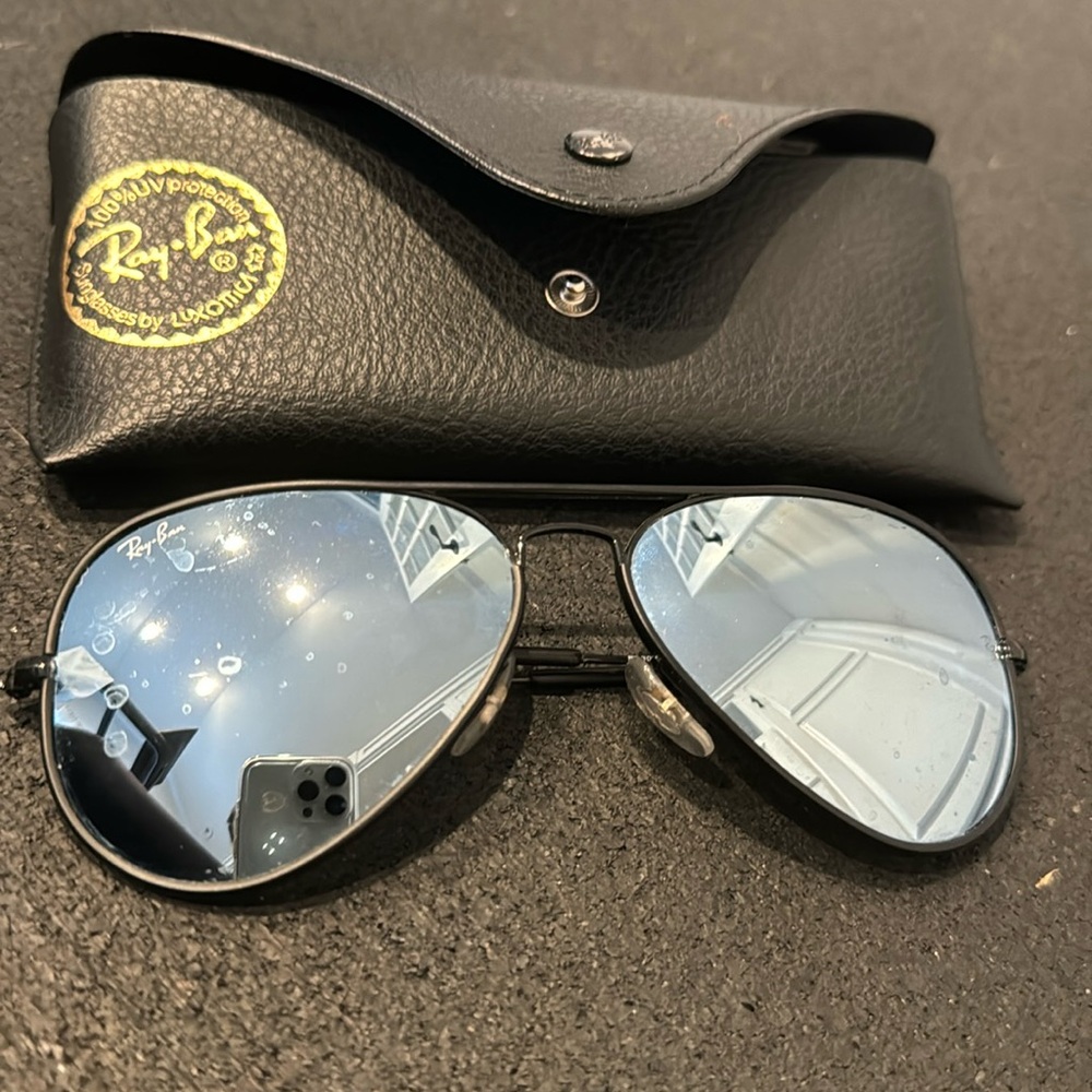 Ray ban aviator